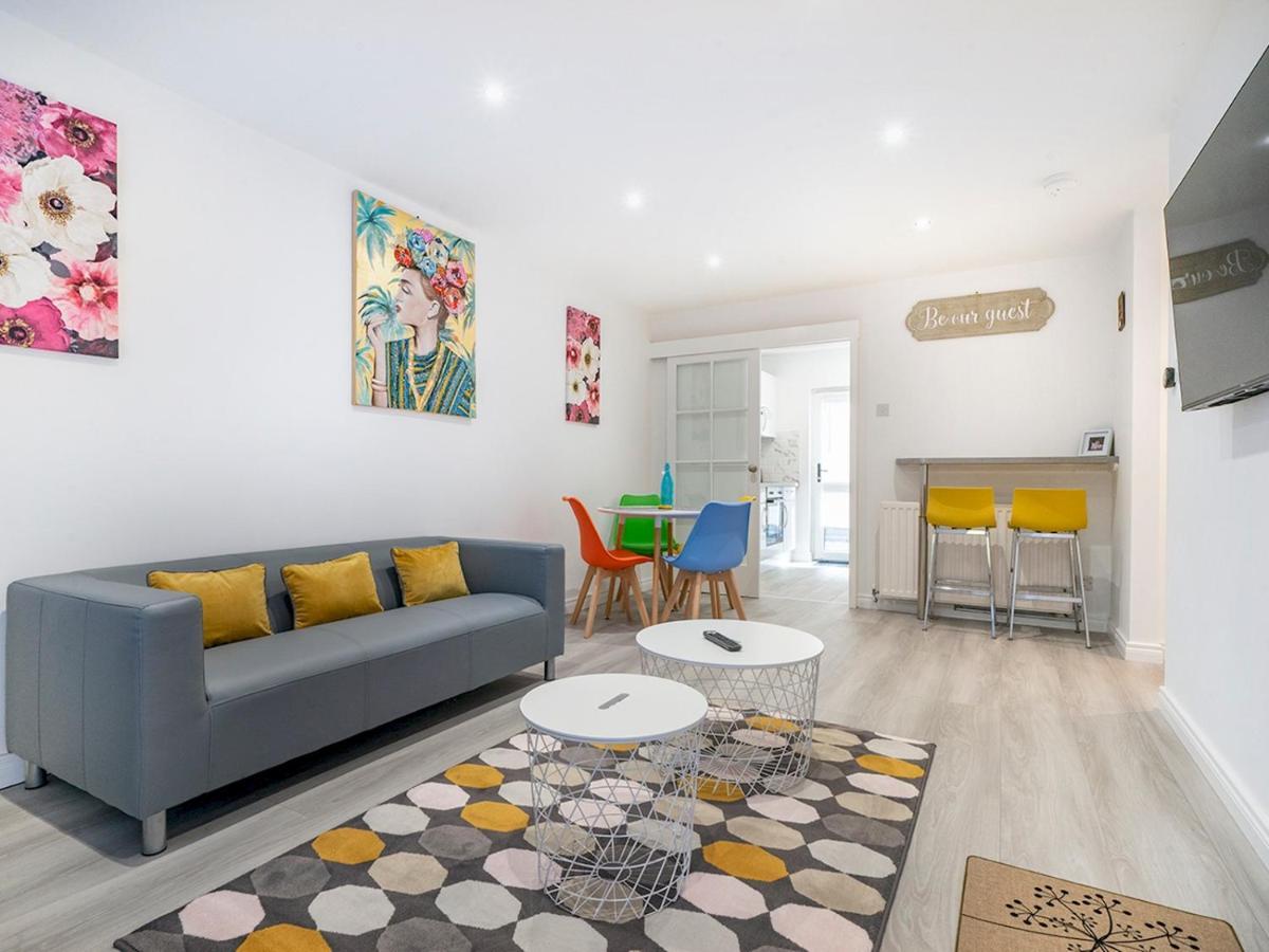 Pass The Keys - Bright & Airy 2Br 2Bath Apt In Perfect Location Belfast Bagian luar foto